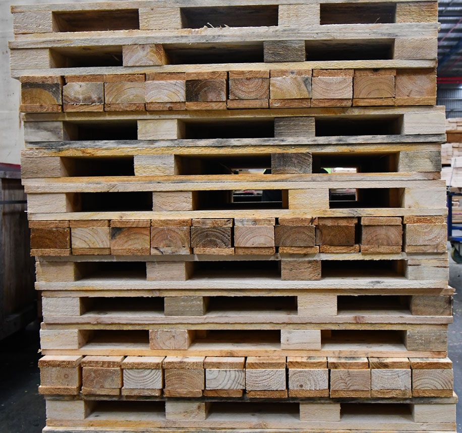 High-Quality Bulk Pallet Lumbers Online, Wholesale Wooden Boards, Factory Price, Best Price Durable Construction Timber